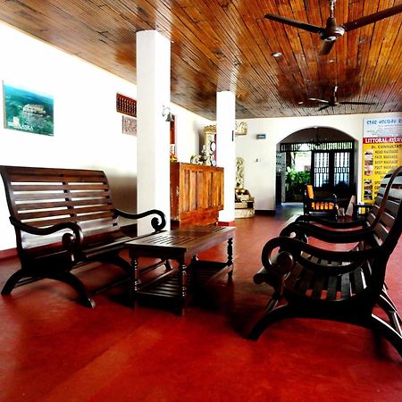 Star Holiday Resort Hikkaduwa Esterno foto